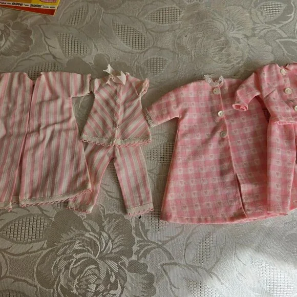 Vintage 2 Skipper Barbie Dolls. In great condition. - Picture 4 of 11